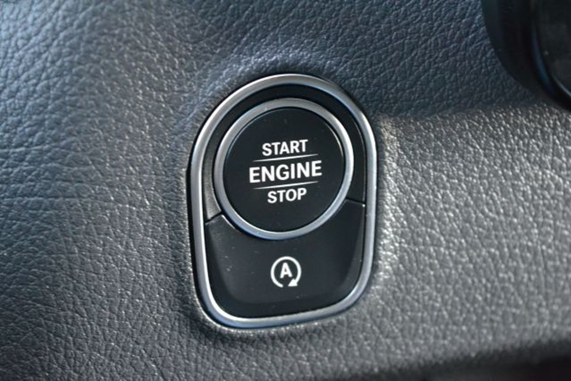 48065459-11.jpg